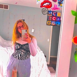 Meet your Posher, Chloe